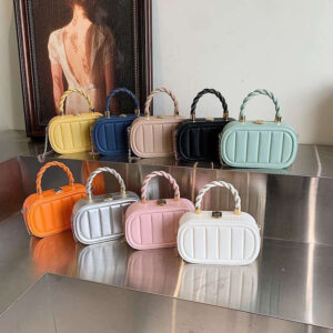 Colorful Chain Box Shoulder Bag – Casual Fashion Handbag for Women (New Arrival)